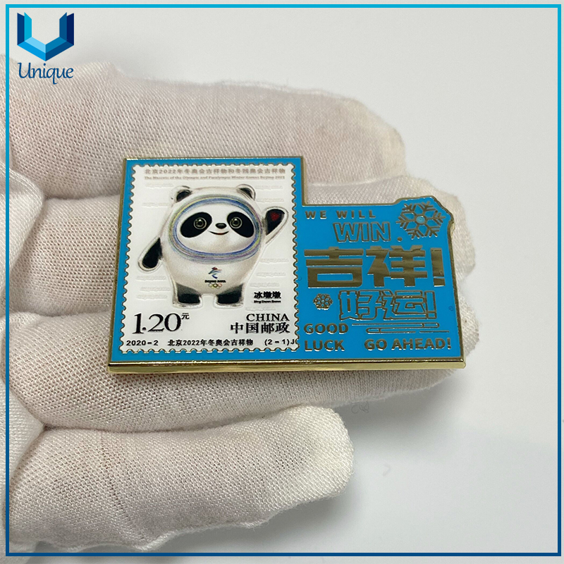 Custom Design Olympic Game Lapel Pin in hard enamel