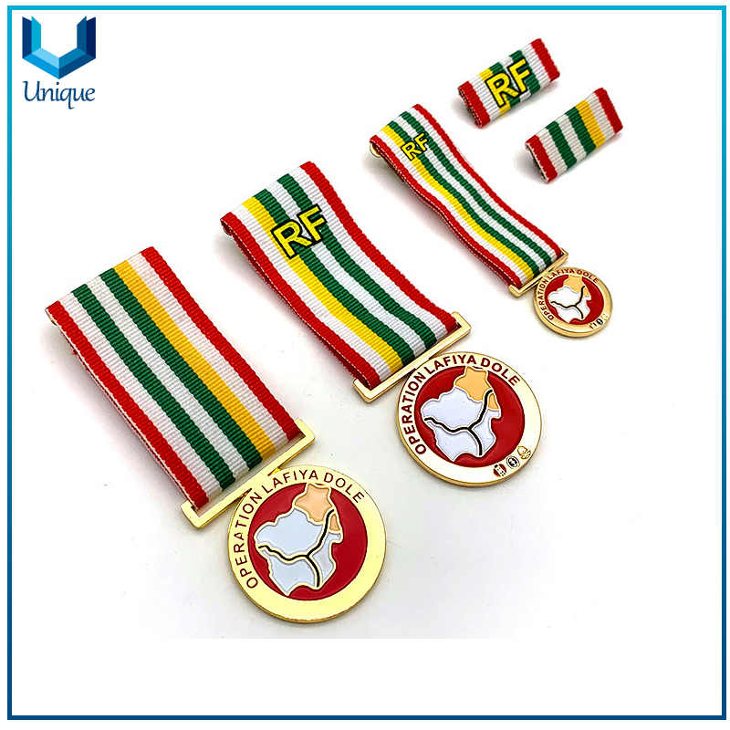 Military Medal-001
