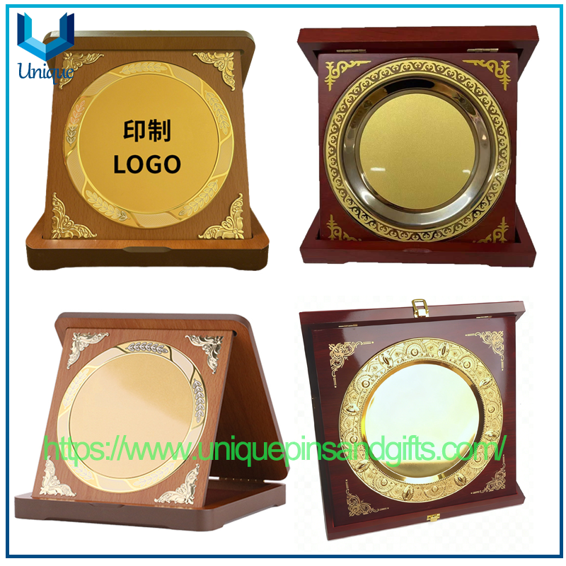 New Exquisite Medal Plaque Award Blank Wooden Plaque Gold Plate Foldable Wooden Certificate Plaque 