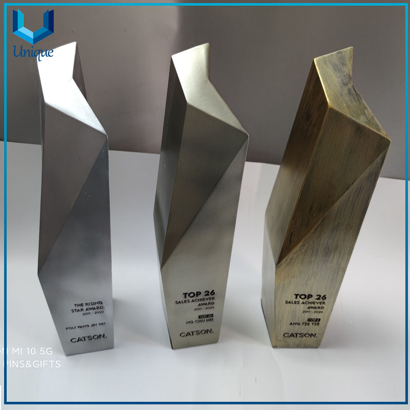 30cm Height Resin Trophy, Silver, Antique Brass Plating Medal Trophy, Anniversary Souvenir Crafts, Customize Design Metal Plaque
