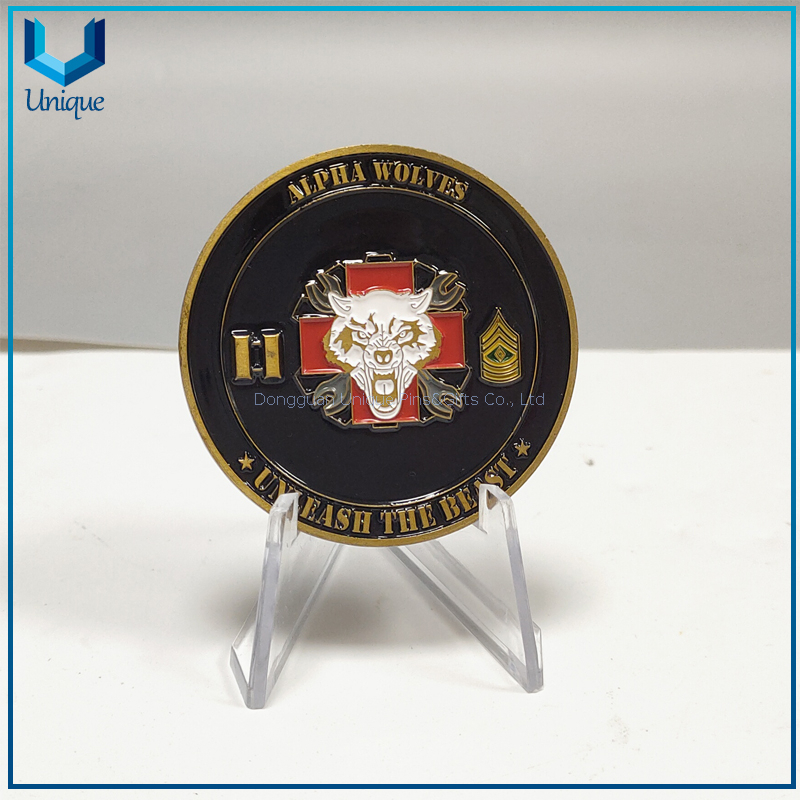 Wholesale Army challenge coin manufacturer antique gold plating soft enamel Custom High Quality Gold custom challenge coins