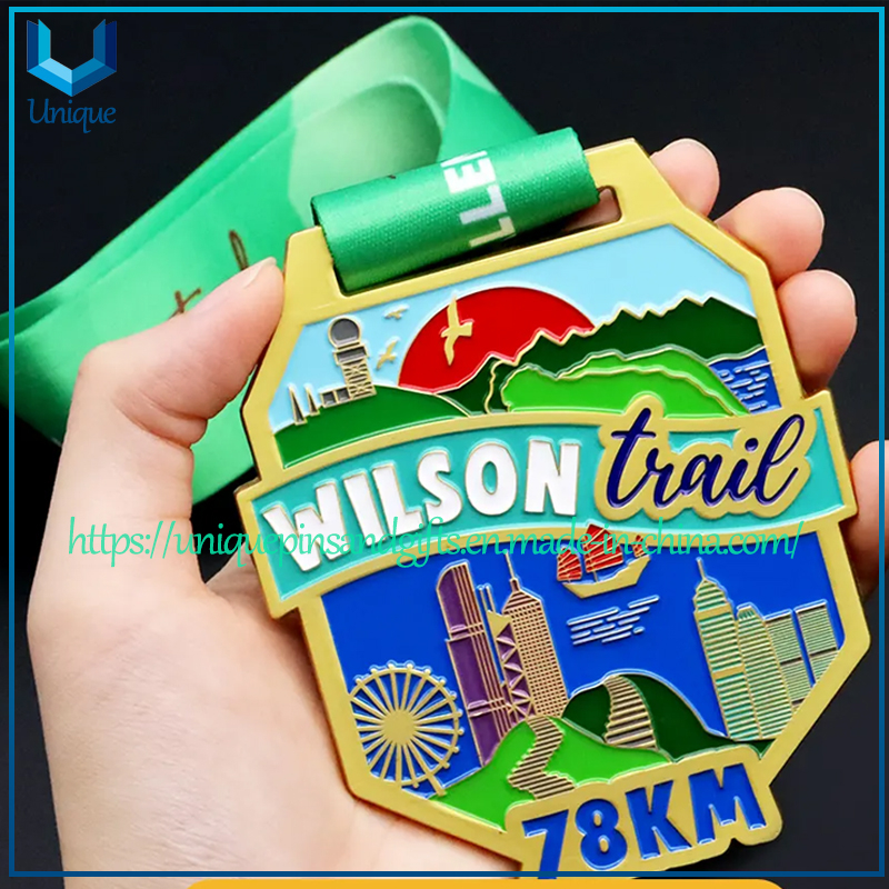 Factory Custom Metal 3D Enamel Military Award Medallion Gold Karate Soccer Football Run Finisher Marathon Running Race Marathon Sport Custom Medal with Ribbon