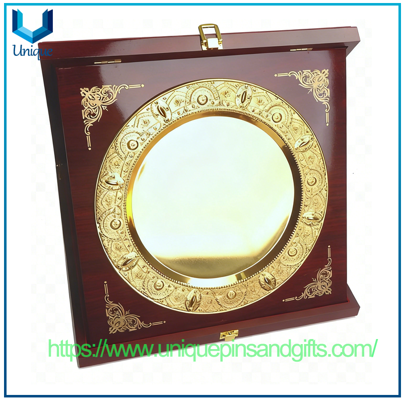 New Exquisite Medal Plaque Award Blank Wooden Plaque Gold Plate Foldable Wooden Certificate Plaque 