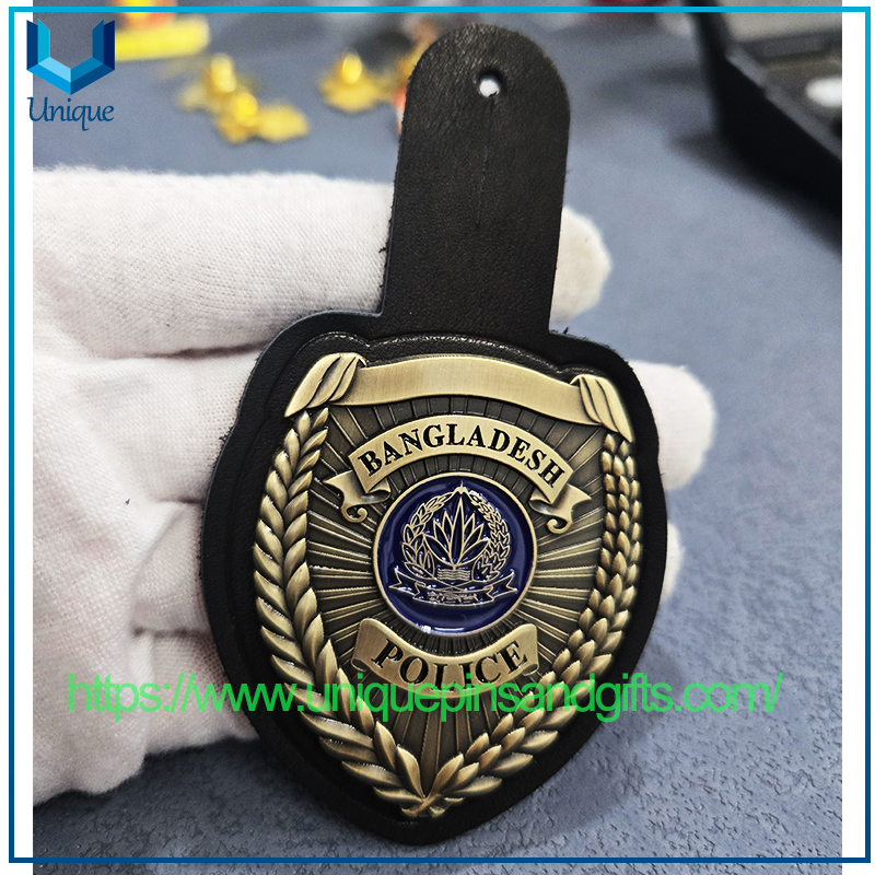 High Quality Customize Police Metal Badg with Cow Leather Holder for Bangladesh Police