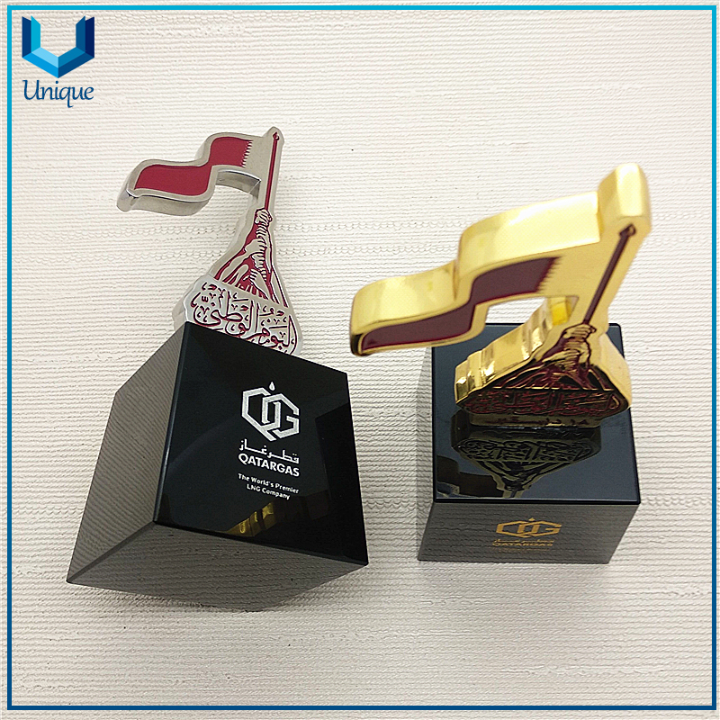 Qatar Flag Trophy for Nathional Day Celebration, Customize Zinc Alloy 3D Medal Trophy for Award Cup, China Medal Cup Factory