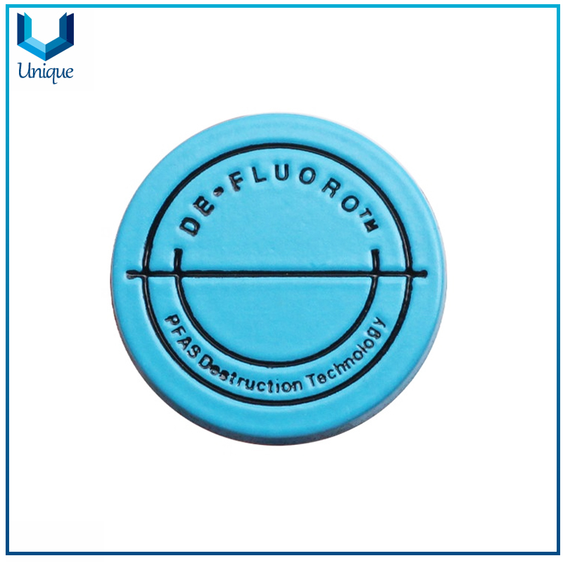 Custom cheap round label designs promotional horse logo metal tin button badge with safety pins