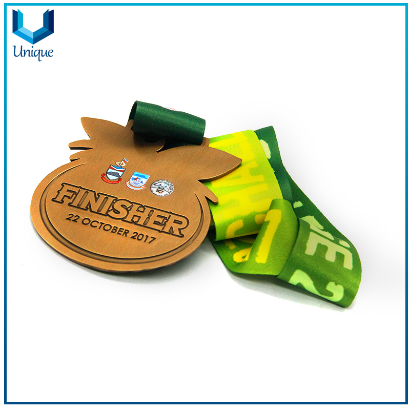 China Wholesale Metal Crafts Factory, 3D Bicycle Racing Medal, Zinc Alloy Medal, Soft Enamel Souvenir Medal for Promotional Gifts