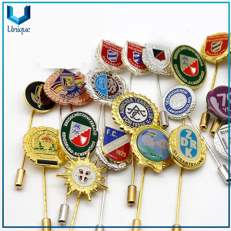 Customize Football Club Badge, Gold Enamel Lapel Pin with long Needle, Suit Decoration metal Pins, gift Pins