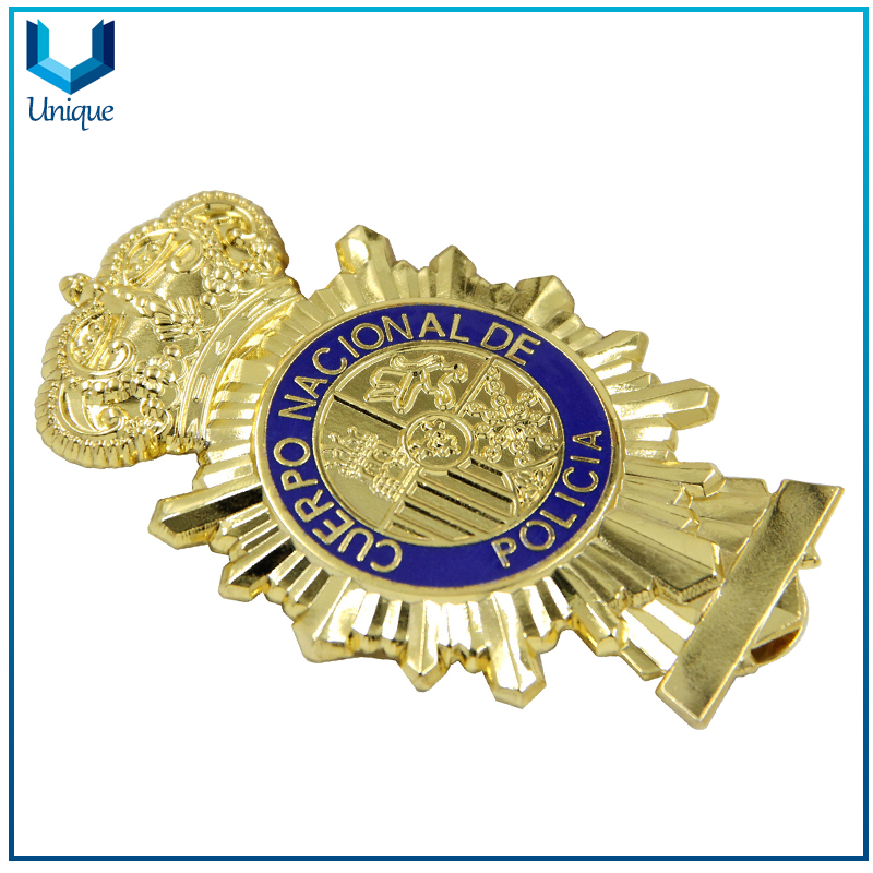 Customize 3D Award Badge, 3D Coin Badge, Souvenir Insignia, Die Cast 3D Lapel Pin in Gold
