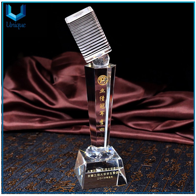 Europe Metal /Resin Microphone Trophy, Music Festival Souvenir Crystal Singing Trophy Cup,Customize Engraving Logo Gold, Silver, Brass Trophy 
