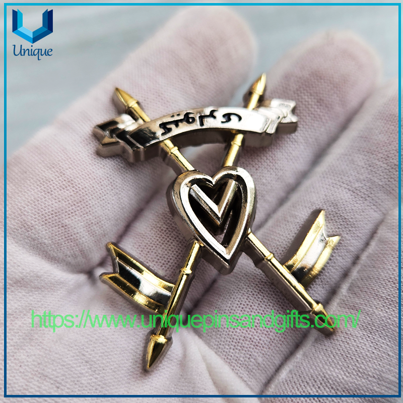 Customized Metal Badge 3D Gold-plated Emblem with Pakistani National Flag Logo