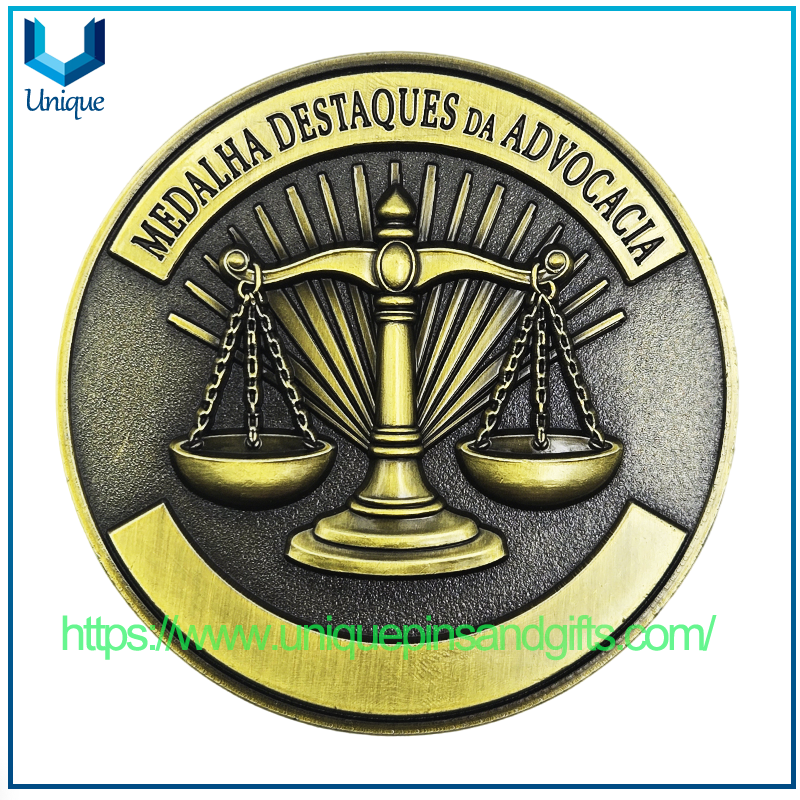 Custom Brazil 3D Antique Plating 2” Outstanding Lawyer Award Medal Honor Coin
