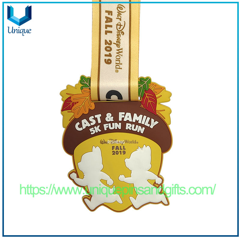 Customized PVC Soft Rubber Plastic Medals Cartoon-shaped 3D Silicone Sports Competition Awards Medals 3D Anime-style Medals
