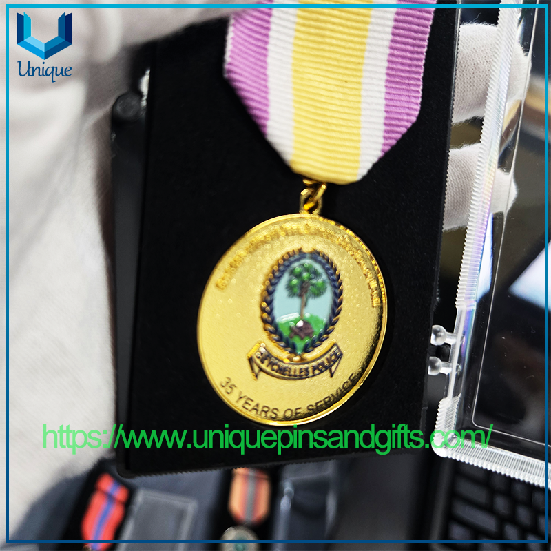 Custom Distinguished Service Police Medal Seychelles Silver Enamel Award Medal with Ribbon
