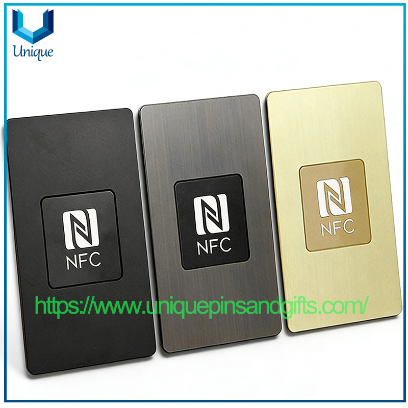 Custom Metal NFC Smart Business Cards with Printed WeChat QR Codes, Facebook Codes, Electronic Business Cards, Premium Social Networking Cards, Laser-engraved Logos