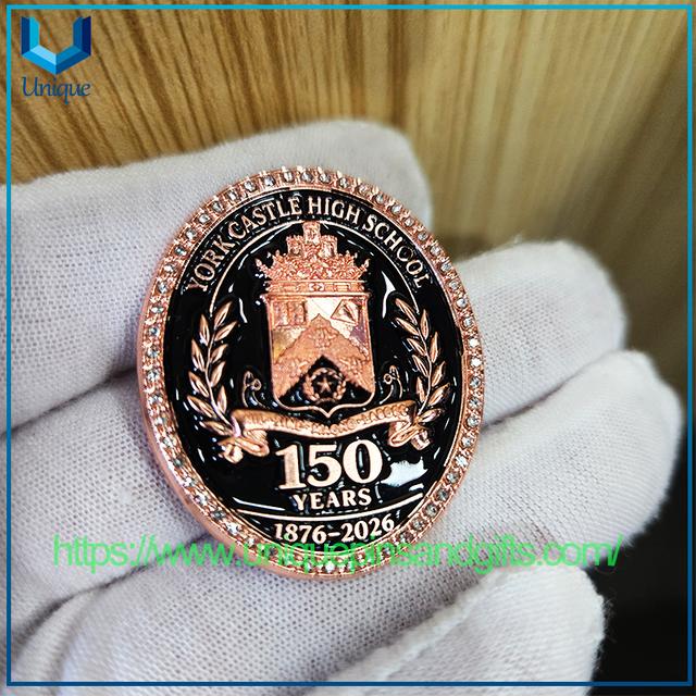Custom Metal 3D Badge School Badge College Badge Lapel Pin,Outer Edge Set with Diamonds And Flat Cap